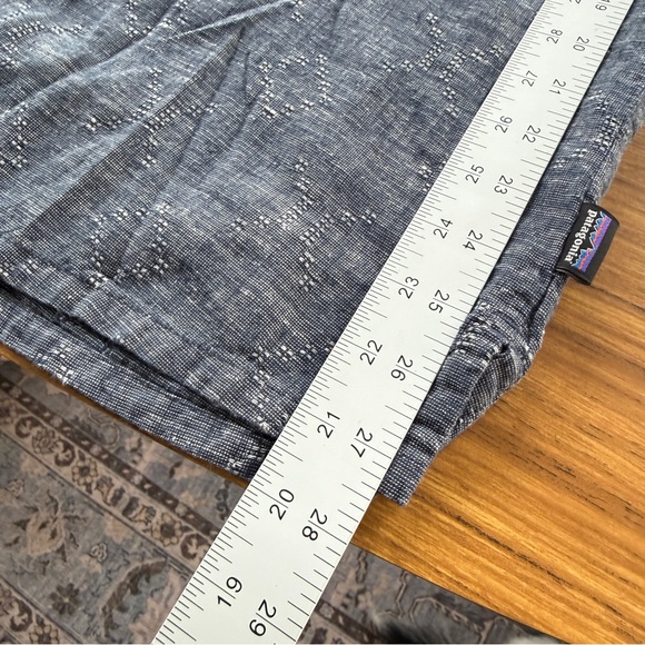 Patagonia Short Sleeve Button Down Shirt Men’s Size Large - Picture 7 of 8